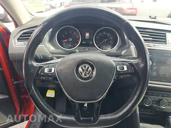 2018 Volkswagen Tiguan SE – miniatura 10