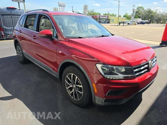2018 Volkswagen Tiguan SE - miniatura 4