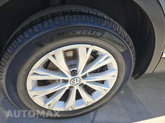 2018 Volkswagen Tiguan SE – miniatura 26
