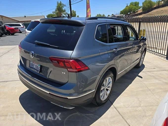 2018 Volkswagen Tiguan SE – miniatura 3