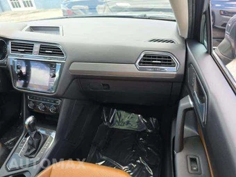 2018 Volkswagen Tiguan SE – miniatura 20