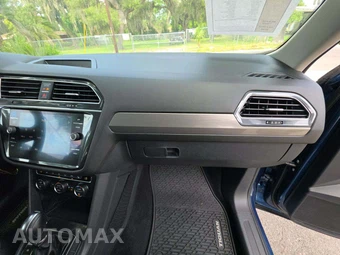 2018 Volkswagen Tiguan SE - miniatura 20