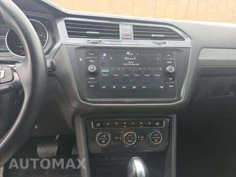 2018 Volkswagen Tiguan SE - miniatura 11