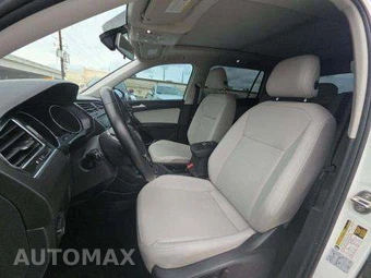 2018 Volkswagen Tiguan SE - miniatura 7