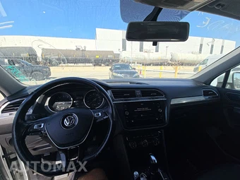 2018 Volkswagen Tiguan SE – miniatura 11