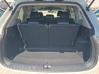 2018 Volkswagen Tiguan SE – miniatura 17