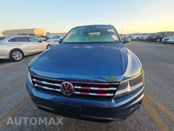 2018 Volkswagen Tiguan SE – miniatura 2