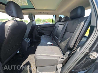 2018 Volkswagen Tiguan SEL – miniatura 10