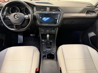 2018 Volkswagen Tiguan SEL - miniatura 15