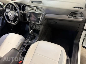2018 Volkswagen Tiguan SEL - miniatura 2