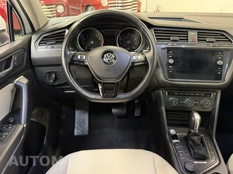 2018 Volkswagen Tiguan SEL - miniatura 28