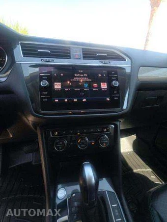 2018 Volkswagen Tiguan SEL – miniatura 10