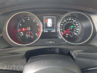 2018 Volkswagen Tiguan SEL – miniatura 6