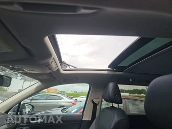 2018 Volkswagen Tiguan SEL – miniatura 18