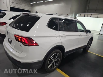 2018 Volkswagen Tiguan SEL – miniatura 4