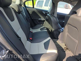 2018 Volvo S60 Cross Country T5 Platinum - miniatura 16