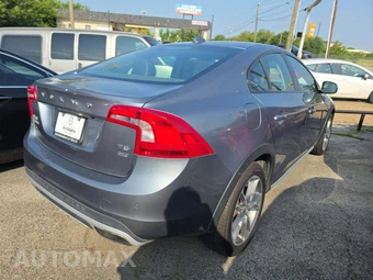 2018 Volvo S60 Cross Country T5 Platinum - miniatura 3