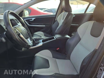 2018 Volvo S60 Cross Country T5 Platinum - miniatura 6