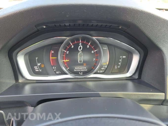 2018 Volvo S60 Cross Country T5 Platinum - miniatura 9