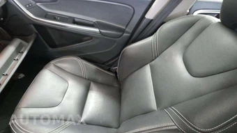 2018 Volvo S60 T5 Dynamic – miniatura 30