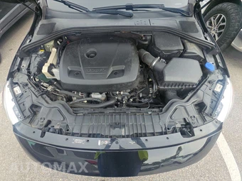2018 Volvo S60 T5 Dynamic – miniatura 16