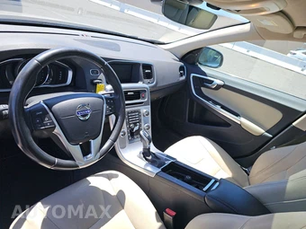 2018 Volvo S60 T5 Inscription - miniatura 11