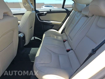 2018 Volvo S60 T5 Inscription - miniatura 13