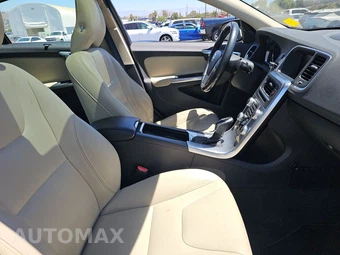 2018 Volvo S60 T5 Inscription - miniatura 8