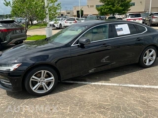 2018 Volvo S90 T5 Momentum - miniatura 2