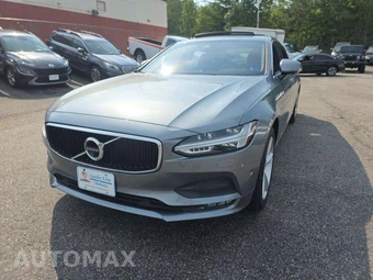 2018 Volvo S90 T5 Momentum