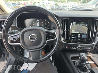 2018 Volvo S90 T5 Momentum - miniatura 10
