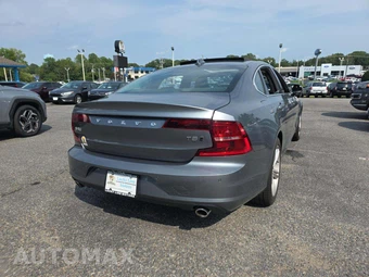 2018 Volvo S90 T5 Momentum - miniatura 3