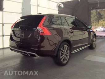 2018 Volvo V60 Cross Country T5 - miniatura 4