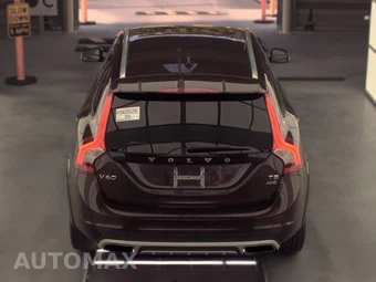 2018 Volvo V60 Cross Country T5 - miniatura 5