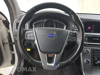 2018 Volvo V60 Cross Country T5 - miniatura 10