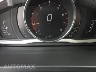 2018 Volvo V60 Cross Country T5 - miniatura 12