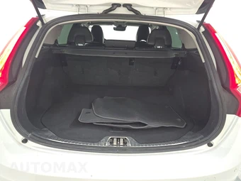 2018 Volvo V60 Cross Country T5 - miniatura 16