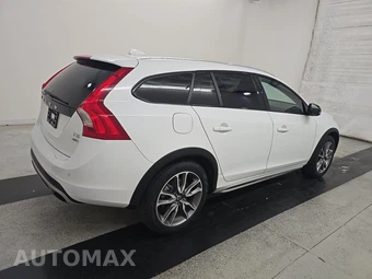 2018 Volvo V60 Cross Country T5 - miniatura 4
