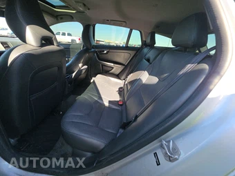 2018 Volvo V60 Cross Country T5 - miniatura 13