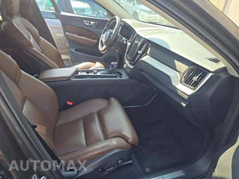 2018 Volvo XC60 T5 Inscription – miniatura 18