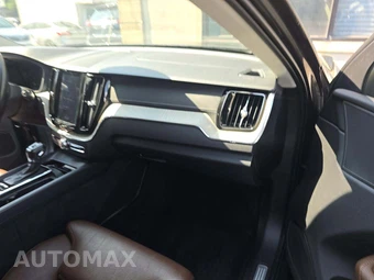 2018 Volvo XC60 T5 Inscription – miniatura 19