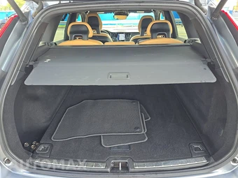2018 Volvo XC60 T5 Inscription - miniatura 16