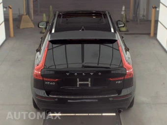 2018 Volvo XC60 T5 Momentum – miniatura 5