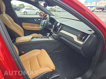 2018 Volvo XC60 T6 Inscription - miniatura 8