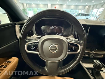 2018 Volvo XC60 T6 Inscription - miniatura 19