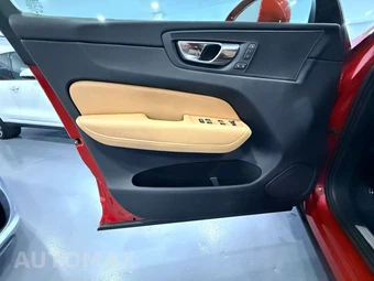 2018 Volvo XC60 T6 Inscription - miniatura 25