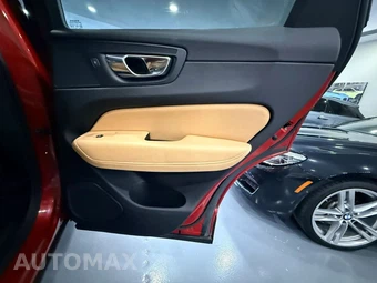 2018 Volvo XC60 T6 Inscription - miniatura 27