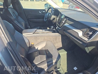 2018 Volvo XC60 T6 Momentum - miniatura 8