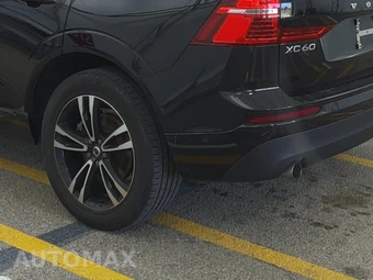 2018 Volvo XC60 T6 Momentum - miniatura 10