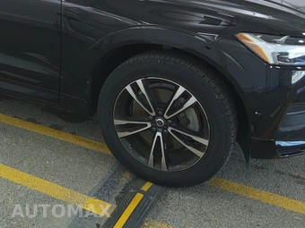 2018 Volvo XC60 T6 Momentum - miniatura 8